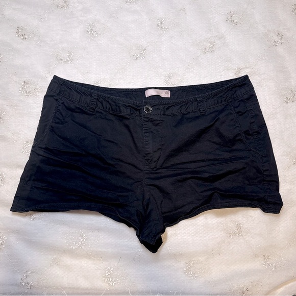 Vintage Route 66 Black Classic Fit Shorts Size 16 - Picture 1 of 5